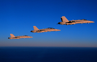 f18_05.jpg (23343 bytes)