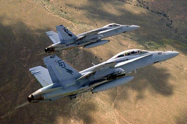 f18_11.jpg (48172 bytes)